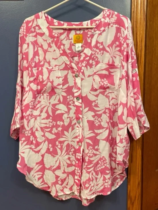 Ruby Rd. Top - Picture 1 of 3